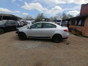 Renault Fluence 1.6i 82kw 6/2015 - 4