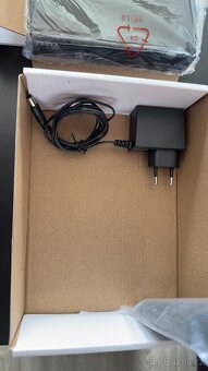 Satelitní přijímač TESLA TE-3000 Irdeto Skylink DVB-S2/S - 4