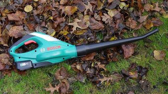 Prodam akumulatorovy foukac na listi Bosch - 4