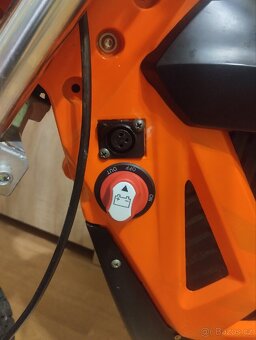 Dětská elektrická motorka - 4