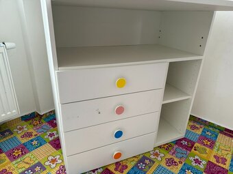 Přebalovací pult s komodou - 4