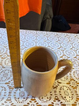 Ručně dělaná keramika - hrníček, váza a svícen - 4