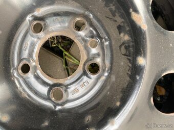 Plechové disky 15” 5x98 a zimní pneu 185/65/R15 - 4