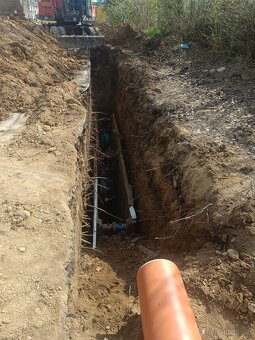 Zemní práce s kontejnery - 4