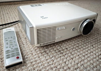 Projektor Benq - 4
