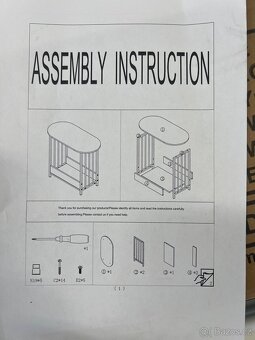 Bílý odkládací stolek - 4