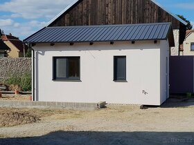 CELOROČNÍ MOBILNÍ DŘEVOSTAVBA, NÍZKOENERGETICKÁ, TŘÍDY \"B - 4