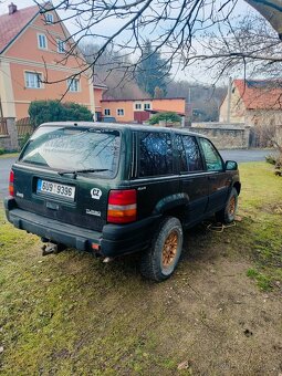 Jeep Grand Cherokee 2,5 ZJ - 4
