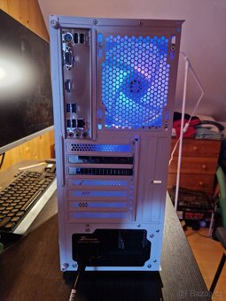 Budget Herní PC, RX 6600 XT, Ryzen 5500, 32Gb RAM, 1TB SSD - 4