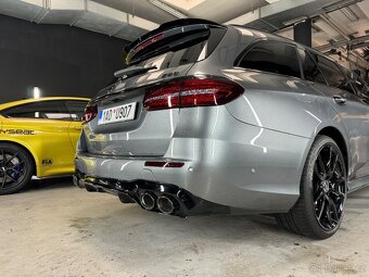 Mercedes E53 AMG BRABUS B53 - 4