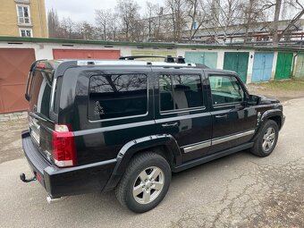 Jeep Commander - 4