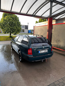 Škoda Octavia 1 1.6 benzin - 4