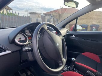 Peugeot 207 - 4