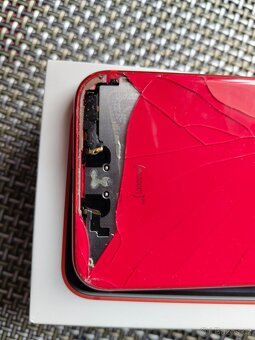 iPhone se 2020 - 4