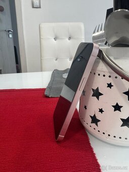 Prodám iPhone 13 Pink, 128 GB, perfektní stav - 4