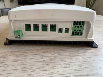 MPTT solární regulátor Epever DuoRacer 20A - 4