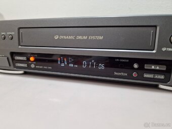 Videorekordér Jvc hr-dd 858 - 4