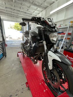 Yamaha mt 07 2015 v TP 35kw jinak otevřená - 4