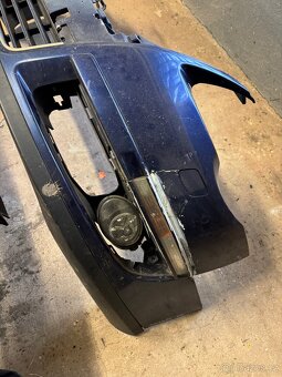 VW Passat B6, přední nárazníky - 4