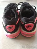Nike Air Max Ivo Girls Trainers Black/Pink UK 2 - vel. 32/33 - 4