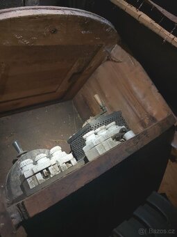 Starý elektromotor Fr.Křižík A.S.Praha - 4