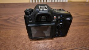 Sony Alpha A68 - 4