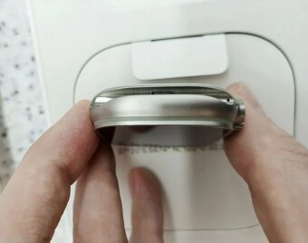 Apple watch ultra 2 titanově modré 49mm - 4