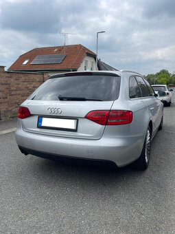 AUDI A4 1.8i 150TKM MANUÁL VELMI PĚKNÉ - 4