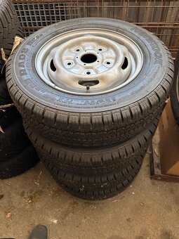 195/70R15C Ford transit Letní sada - 4