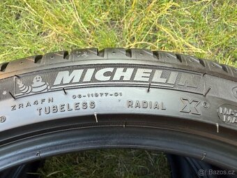 2x Letní RFT Pneu Michelin Primacy 3 - 275/35 R19 XL - 85% - 4