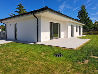 Novostavba moderního bungalovu 4+kk  - Svojetice - 4