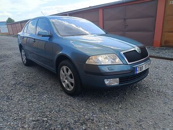 Prodám Škoda Octavia 2 sedan Rok výroby 06 2.0.110kw STK pl - 4