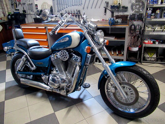 Suzuki VS 1400 Intruder - 4