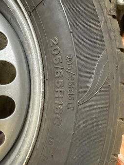 kola VW Transporter T5/T6 - 4