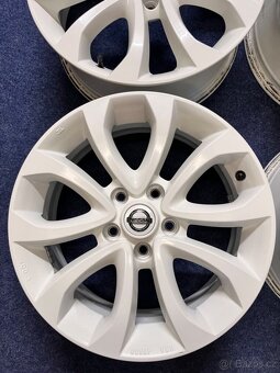 5x114,3 R17 originál alu Nissan Juke - ET 47 - 4
