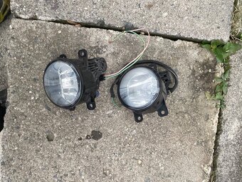 Přední nárazník Peugeot 309 II predfacelift+ mlhovky - 4