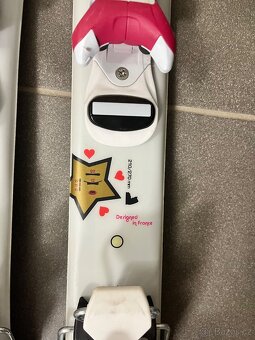 Dětske lyze znacky Rossignol ve skvelem stavu - 4