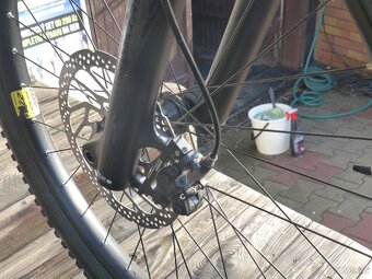 Bosch Cube  Reaction 18" - 4