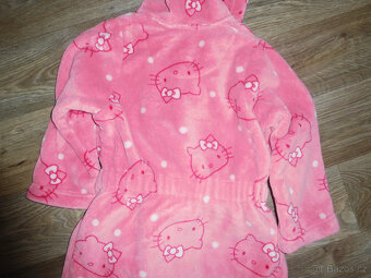 Nádherný župan Hello Kitty vel. 116, UV tričko 134/140 - 4