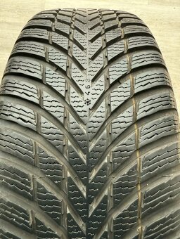 R19 ORIG.KOLA VOLVO XC40 V90CC 235/50/19 DOT25 REF - 4