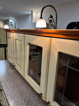 Kuchyňská linka vč spotřebičů - 4