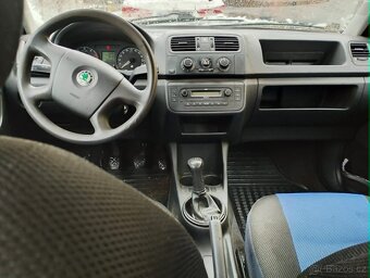 Škoda Roomster 1,2 HTP benzín - 4