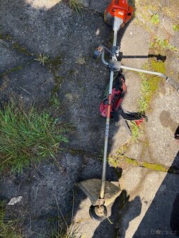 Křovinořez castor+popruh - 4