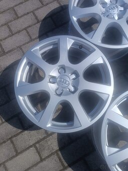 239. Originál Alu kola Audi R17 - 4