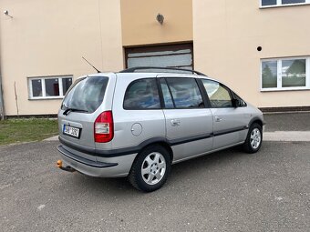 Opel Zafira 1.8 16V 92kw - Zamluveno - 4