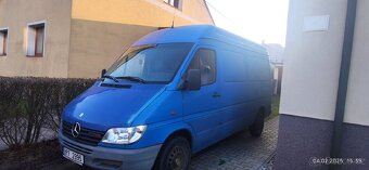 Mercedes Benz sprinter - 4