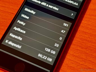 iPhone SE 128gb RED (2020) TOP stav - 4