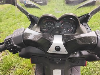 Aprilia atlantic - 4