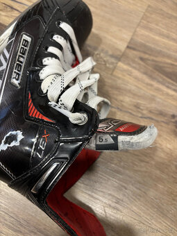 BRUSLE BAUER VAPOR X3.7 , VEL. 39 / 5,5EE - 4