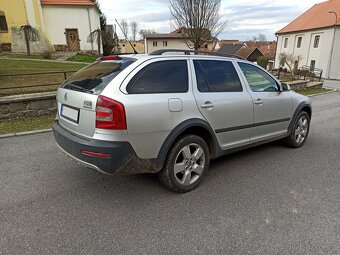 ŠKODA OCTAVIA II SCOUT combi 4x4 2.0TDI 2007 - 4